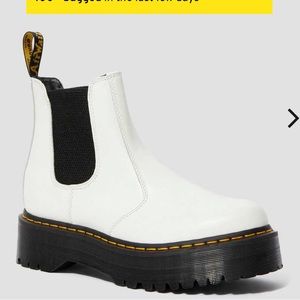 Dr. Martens 2976 Quad Chelsea Boots in White